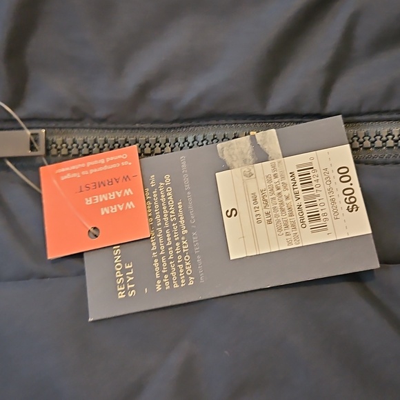 Universal Thread Blue Puffer Jacket - Picture 8 of 9